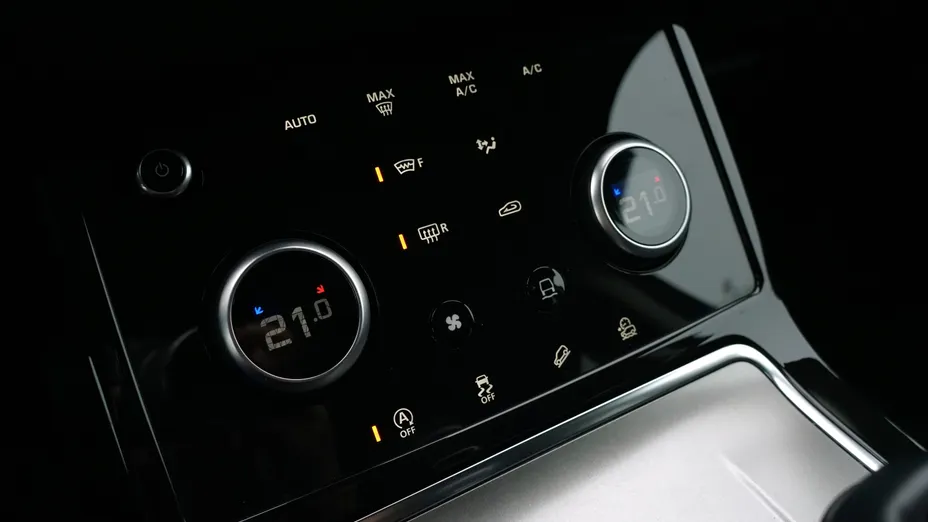 LAND ROVER Range Rover Evoque Evoque 2.0 D165 mHEV S aut