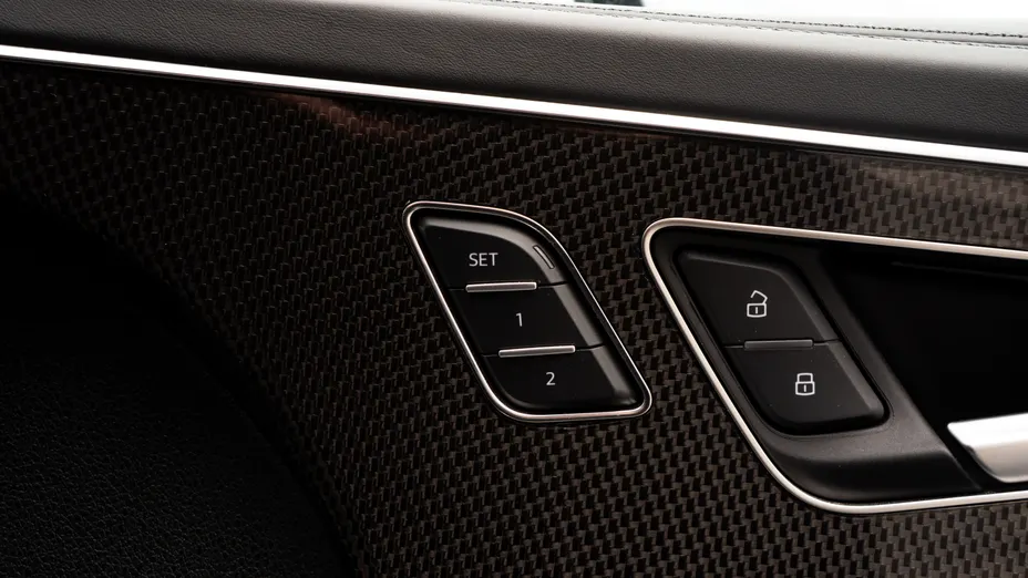 AUDI Q8 / E-Tron SQ8 TFSI Quattro Tiptronic