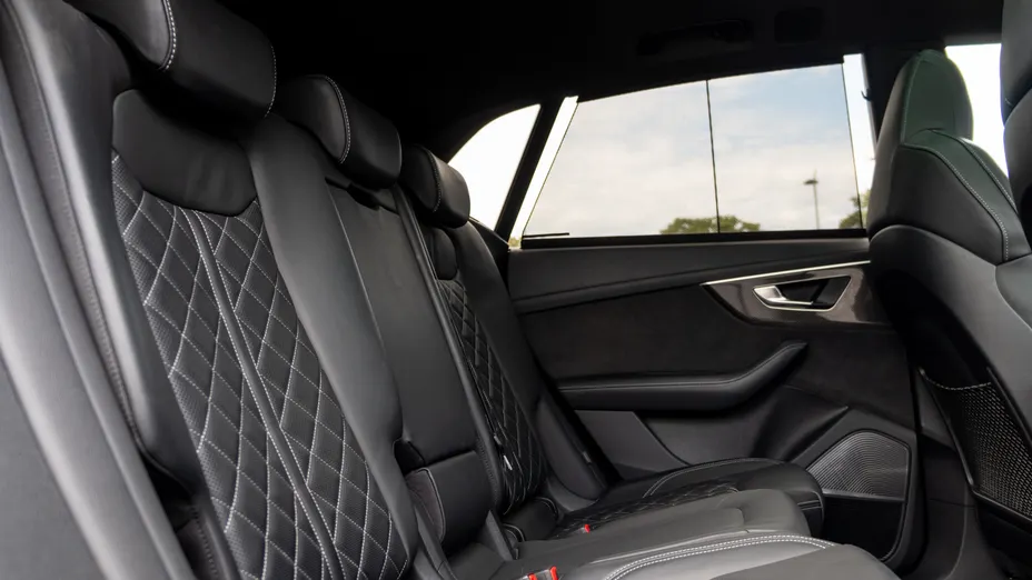 AUDI Q8 / E-Tron SQ8 TFSI Quattro Tiptronic