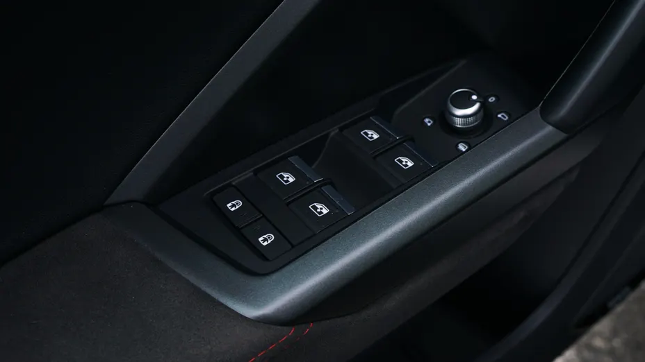 AUDI Q3 Q3 RS S tronic