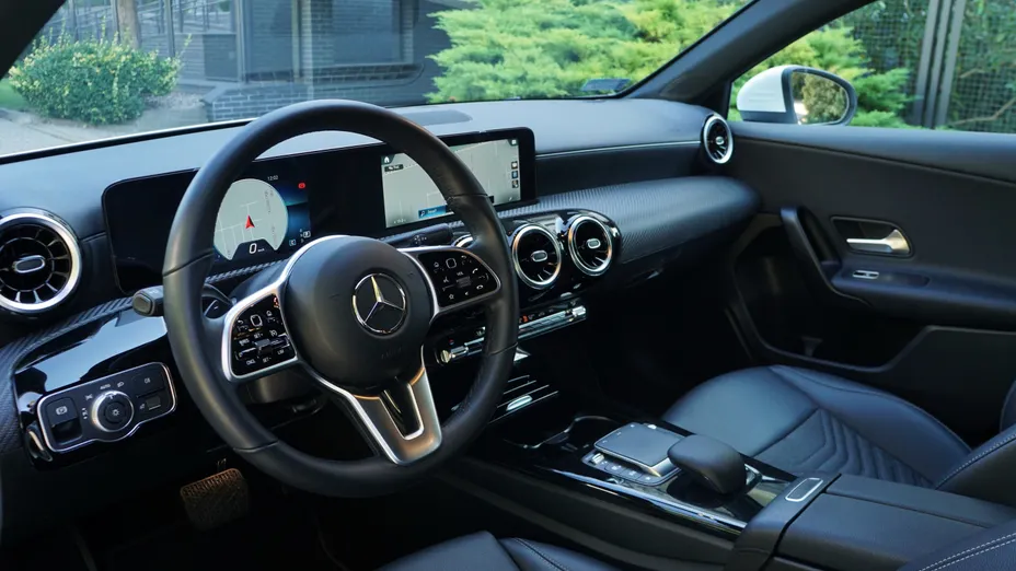 MERCEDES-BENZ A Klasa A 200 Style 7G-DCT