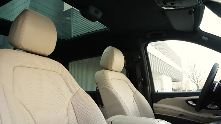 MERCEDES-BENZ V Klasa V 300 d 4-Matic Avantgarde 9G-Tronic (długi)