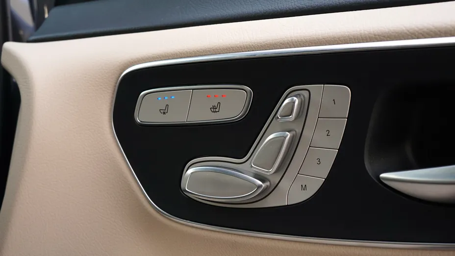 MERCEDES-BENZ V Klasa V 300 d 4-Matic Avantgarde 9G-Tronic (długi)