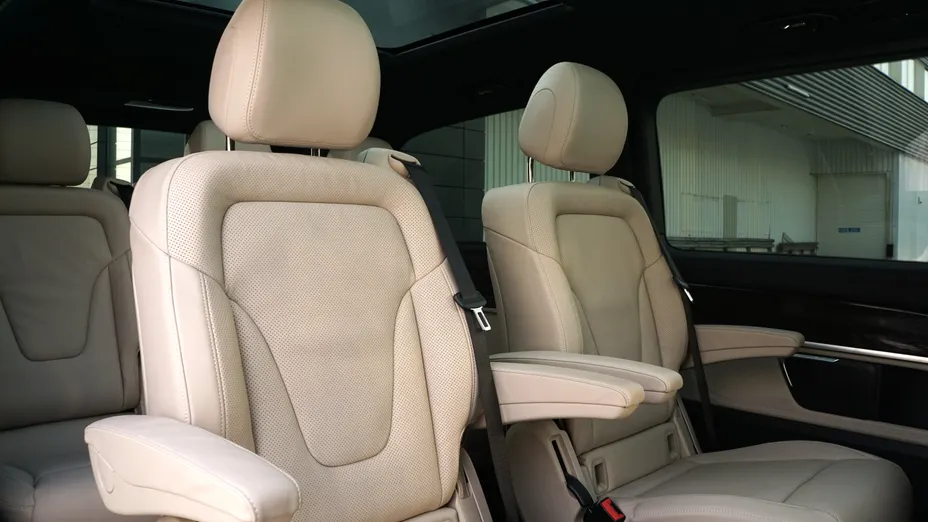 MERCEDES-BENZ V Klasa V 300 d 4-Matic Avantgarde 9G-Tronic (długi)