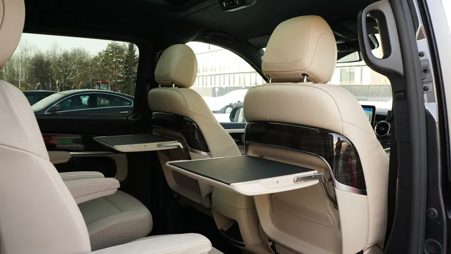 MERCEDES-BENZ V Klasa V 300 d 4-Matic Avantgarde 9G-Tronic (długi)