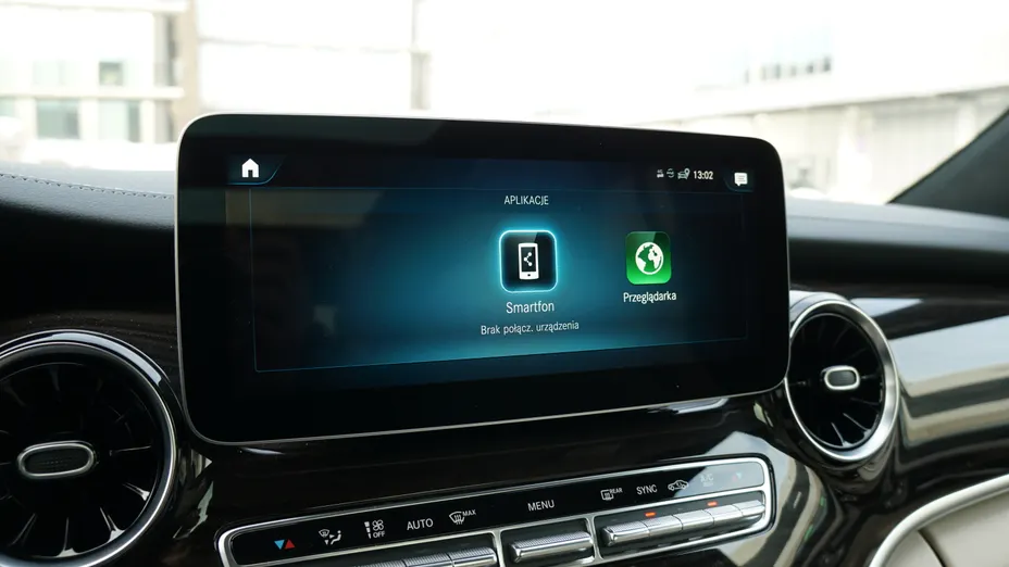 MERCEDES-BENZ V Klasa V 300 d 4-Matic Avantgarde 9G-Tronic (długi)