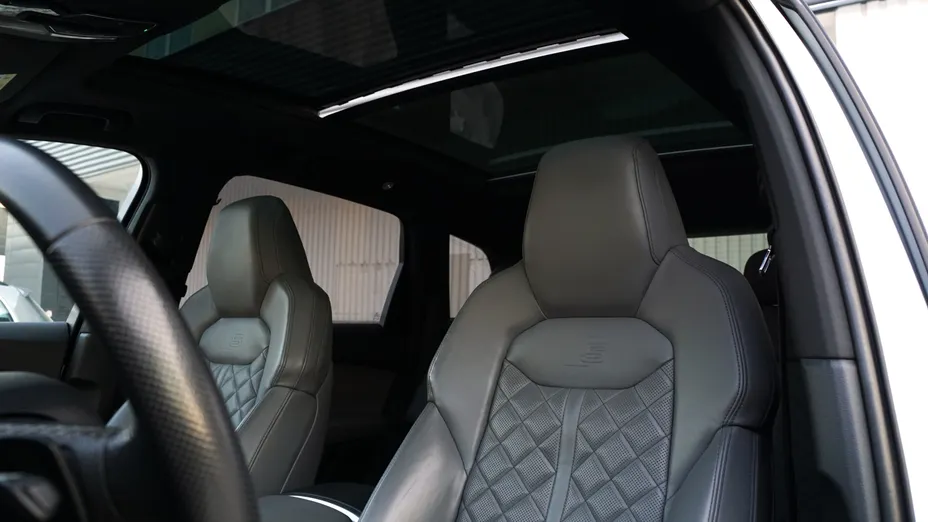 AUDI Q7 SQ7 TDI Quattro Tiptr.