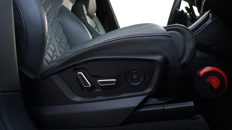 AUDI Q7 SQ7 TDI Quattro Tiptr.