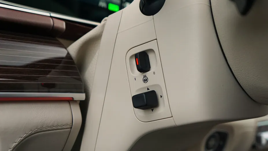 MERCEDES-BENZ GL Maybach GLS 600 4-Matic