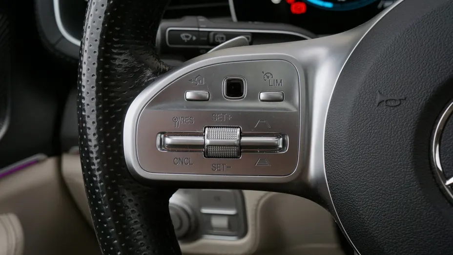 MERCEDES-BENZ GL GLS 400 d 4-Matic