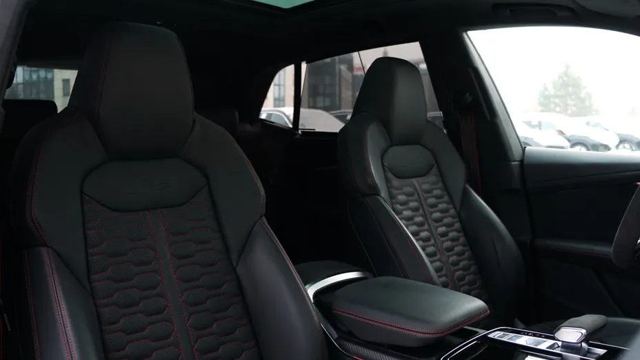 AUDI Q8 RSQ8 TFSI Quattro Tiptronic