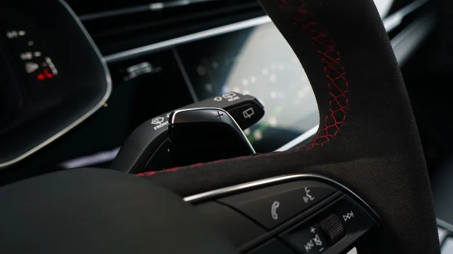 AUDI Q8 RSQ8 TFSI Quattro Tiptronic