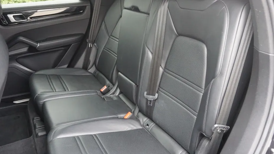 PORSCHE Cayenne Cayenne