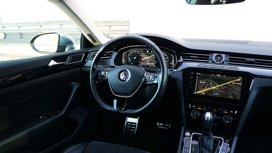 VOLKSWAGEN Arteon Arteon 2.0 TSI Elegance DSG