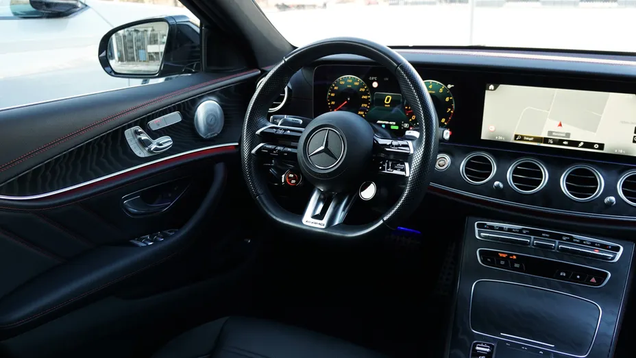 MERCEDES-BENZ E Klasa AMG E 53 4-Matic+