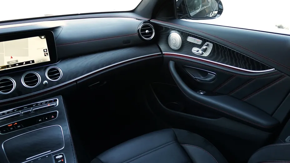 MERCEDES-BENZ E Klasa AMG E 53 4-Matic+