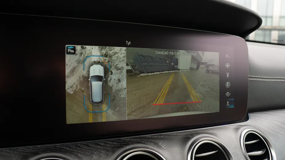 MERCEDES-BENZ E Klasa E 220 d 4-Matic