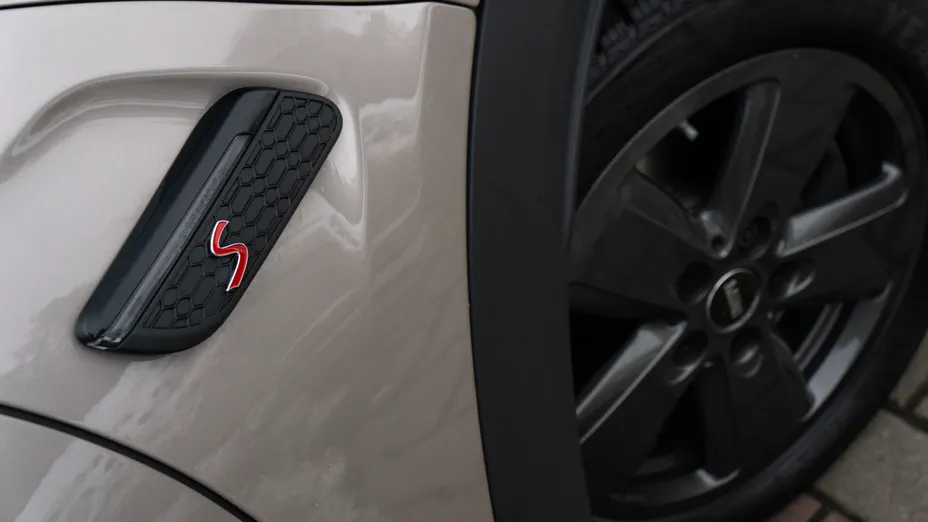 MINI [BMW] Cabrio Cooper S John Cooper Works Trim sport-aut