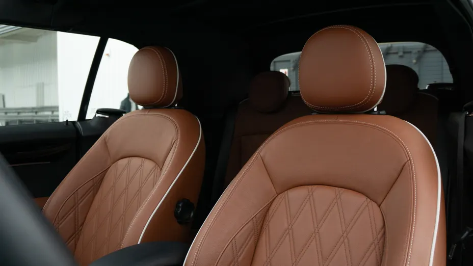 MINI [BMW] Cabrio Cooper S John Cooper Works Trim sport-aut