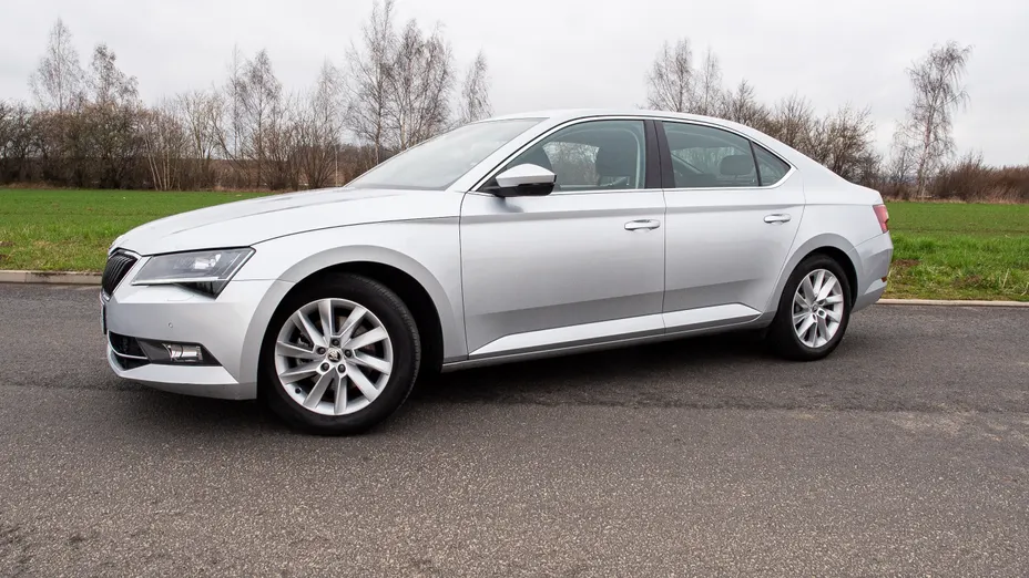 SKODA Superb Superb 1.8 TSI Elegance