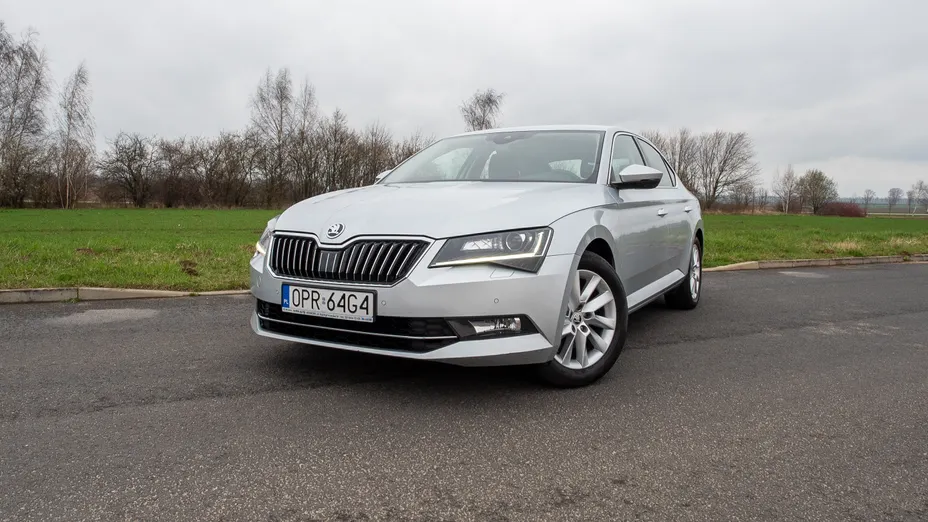 SKODA Superb Superb 1.8 TSI Elegance