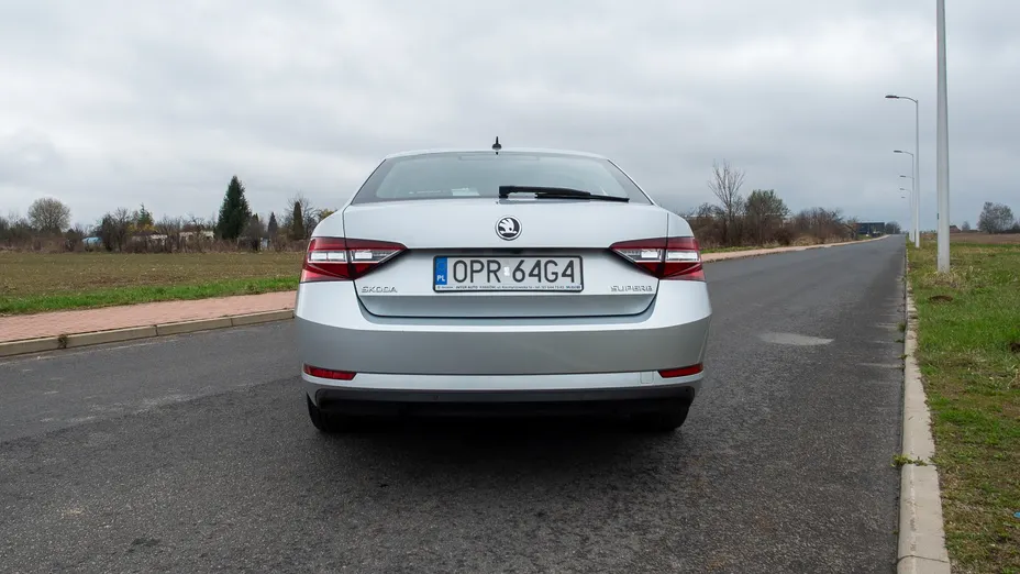 SKODA Superb Superb 1.8 TSI Elegance