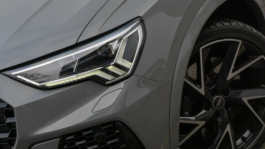 AUDI Q3 Q3 RS S tronic