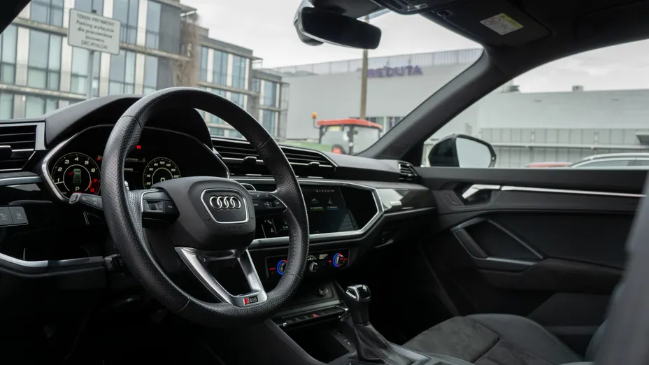 AUDI Q3 Q3 RS S tronic