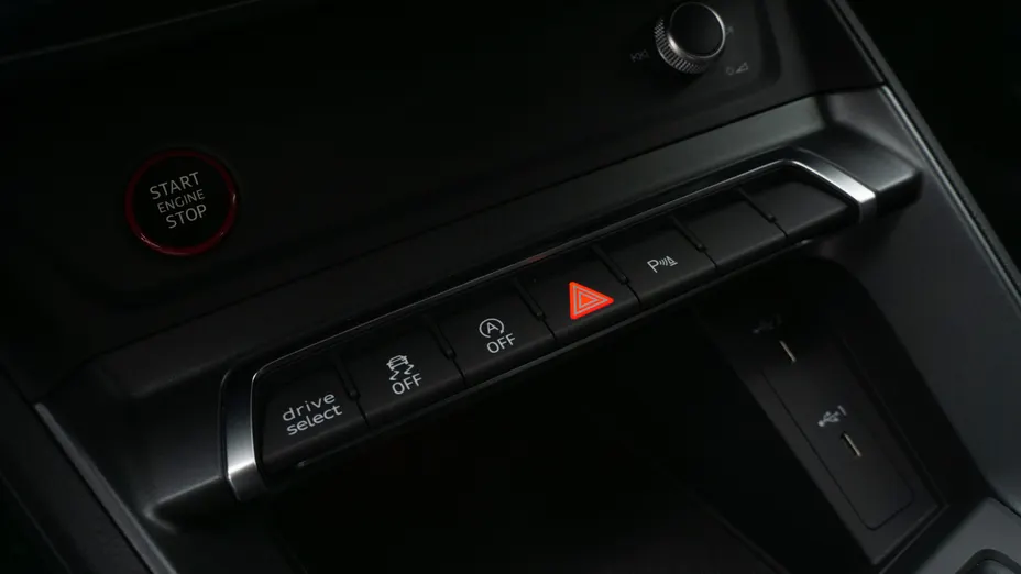 AUDI Q3 Q3 RS S tronic