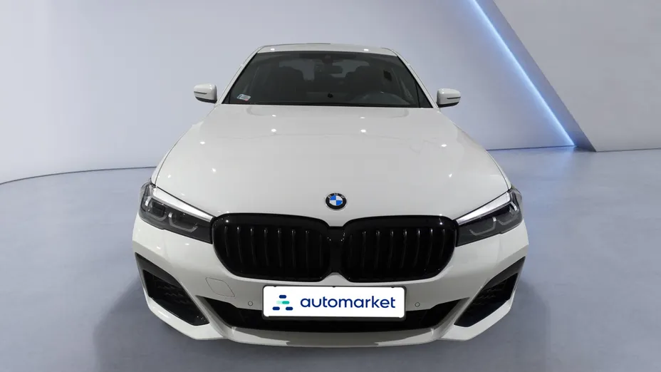 BMW Seria 5 520d xDrive mHEV M Sport sport-aut
