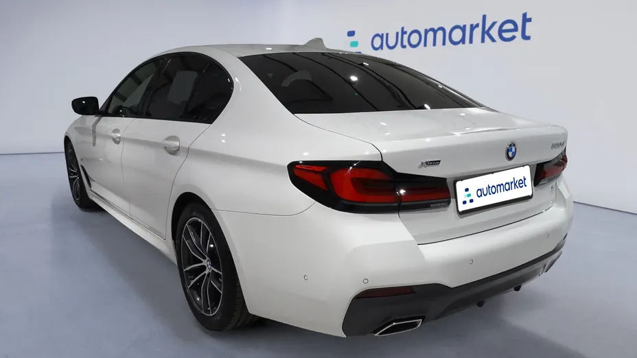 BMW Seria 5 520d xDrive mHEV M Sport sport-aut
