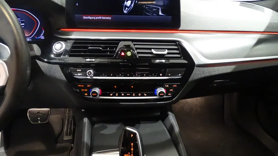 BMW Seria 5 520d xDrive mHEV M Sport sport-aut