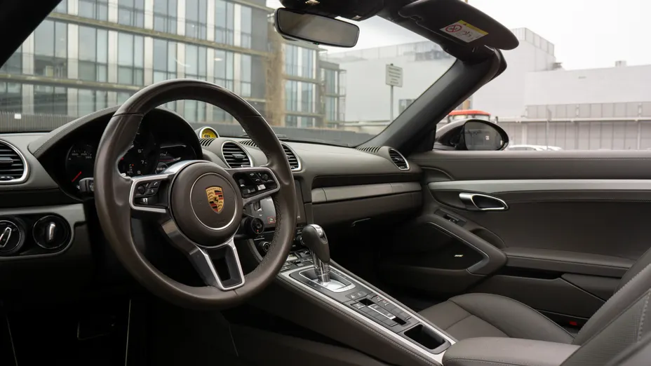 PORSCHE Boxster 718 Boxster GPF PDK