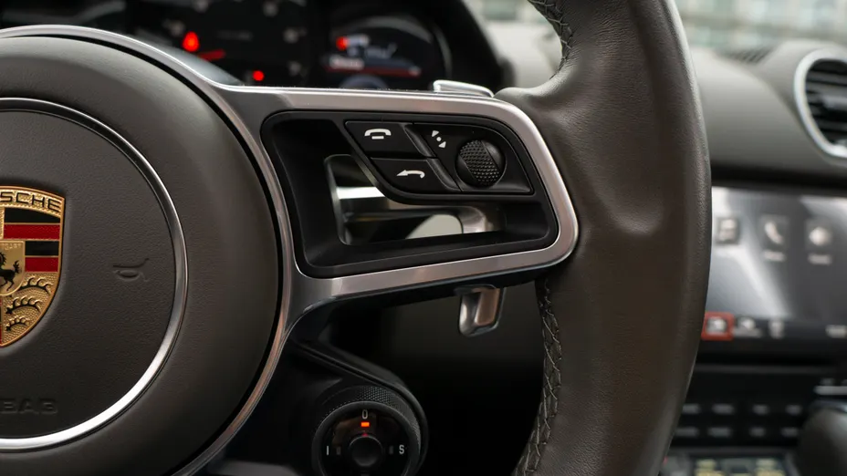 PORSCHE Boxster 718 Boxster GPF PDK