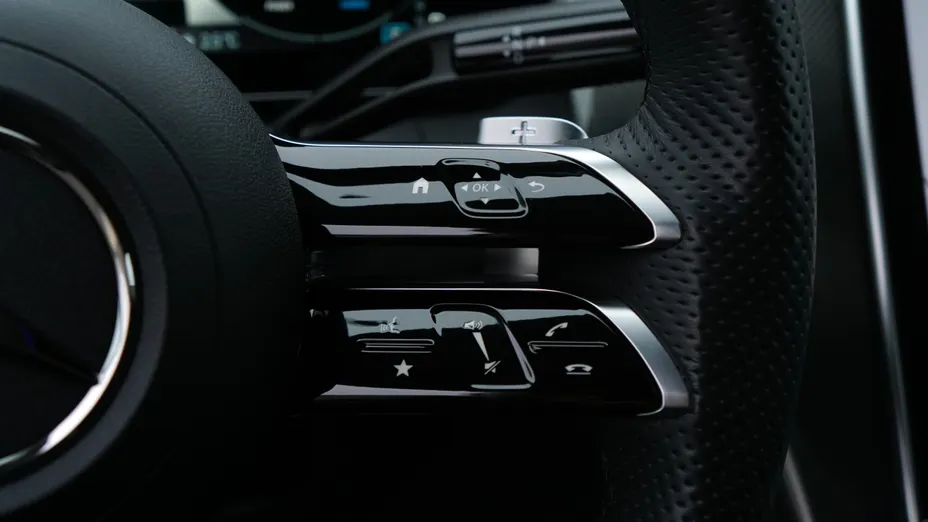 MERCEDES-BENZ GLC GLC 220 d mHEV 4-Matic AMG Line