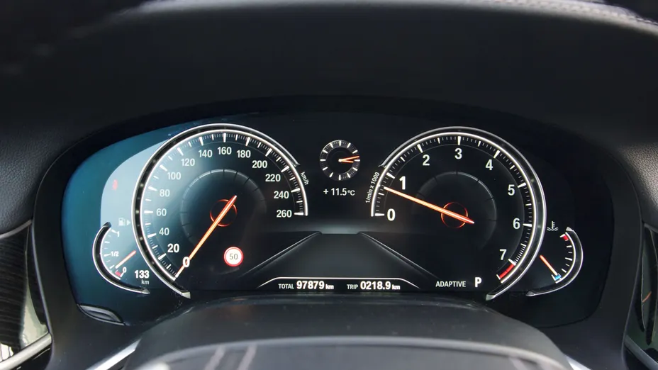 BMW Seria 7 740i L
