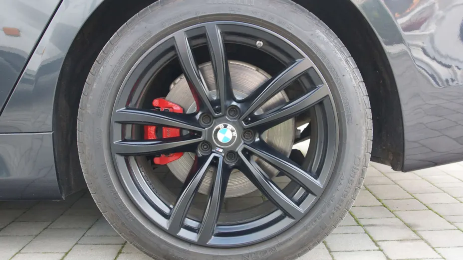BMW Seria 7 740i L