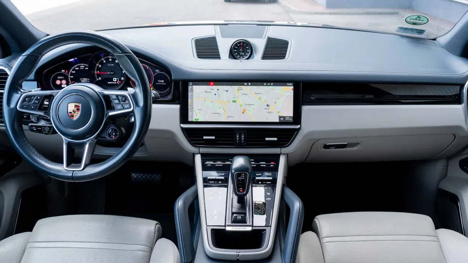PORSCHE Cayenne Cayenne
