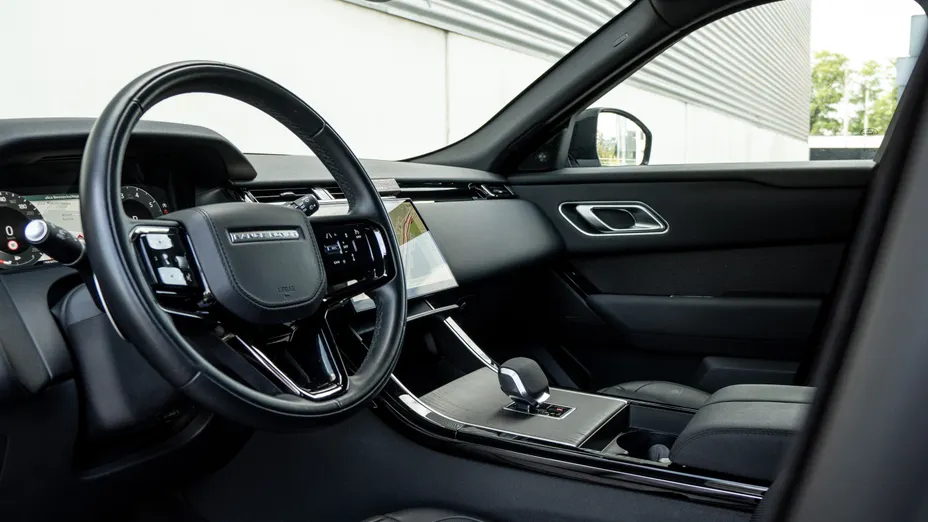 LAND ROVER Range Rover Velar Velar 2.0 P250 R-Dynamic SE