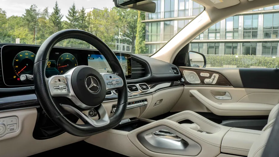 MERCEDES-BENZ GL GLS 400 d 4-Matic
