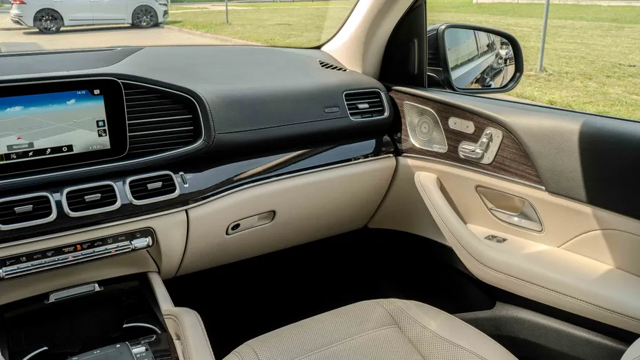 MERCEDES-BENZ GL GLS 400 d 4-Matic