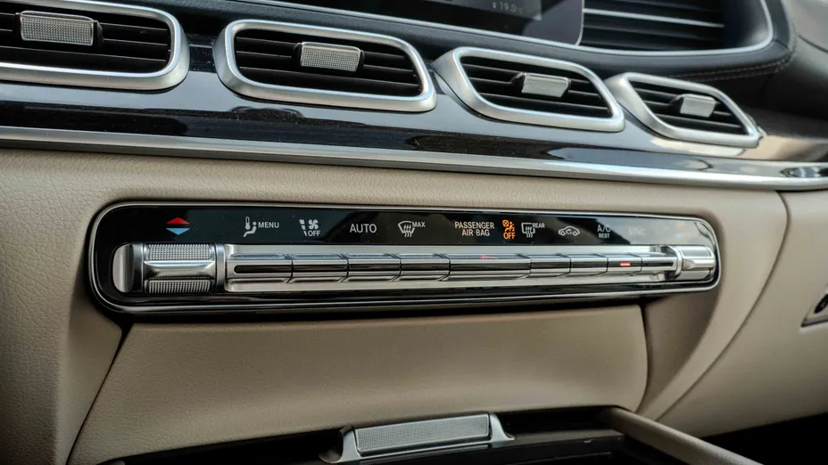 MERCEDES-BENZ GL GLS 400 d 4-Matic