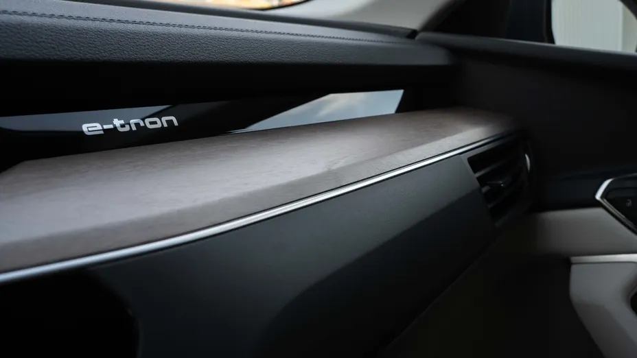AUDI Q8 / E-Tron Q8 e-tron 55 114kWh Quattro Advanced
