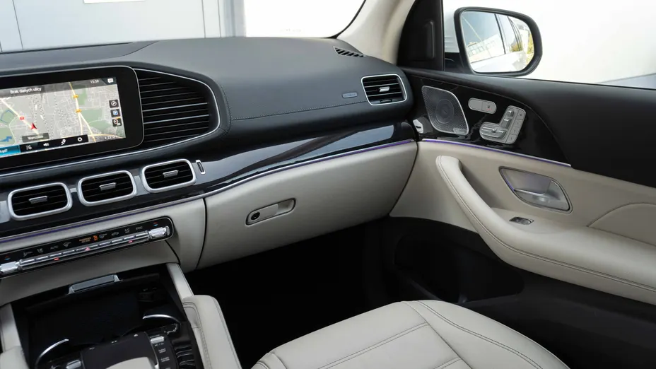 MERCEDES-BENZ GL GLS 350 d 4-Matic