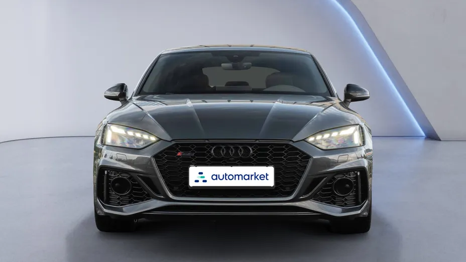 AUDI A5 RS5 Quattro Tiptronic
