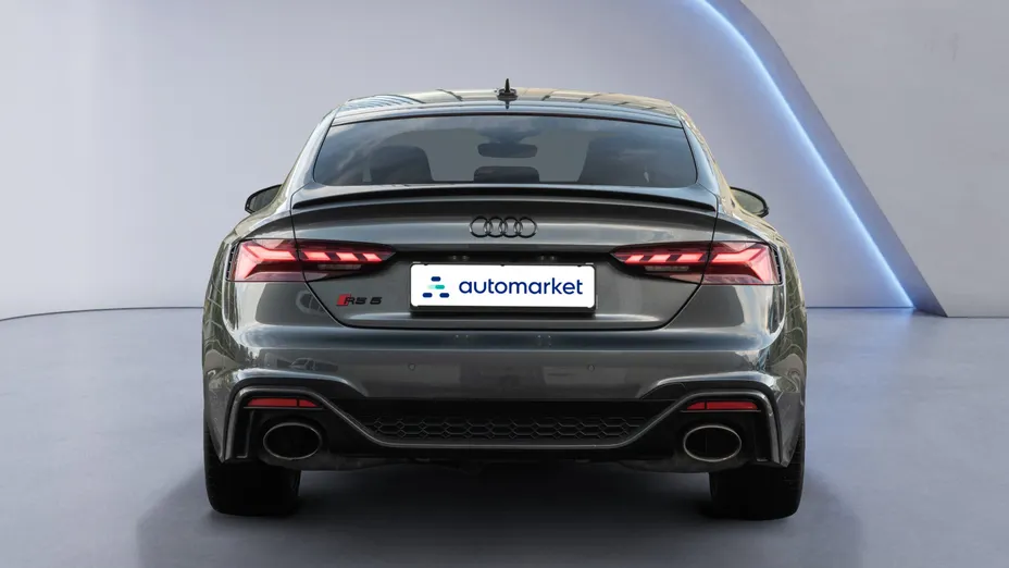 AUDI A5 RS5 Quattro Tiptronic