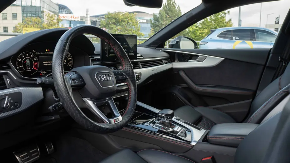 AUDI A5 RS5 Quattro Tiptronic