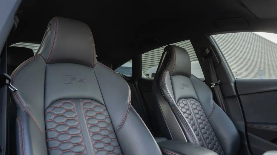 AUDI A5 RS5 Quattro Tiptronic