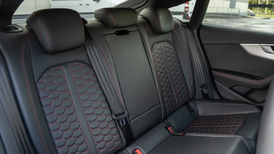 AUDI A5 RS5 Quattro Tiptronic