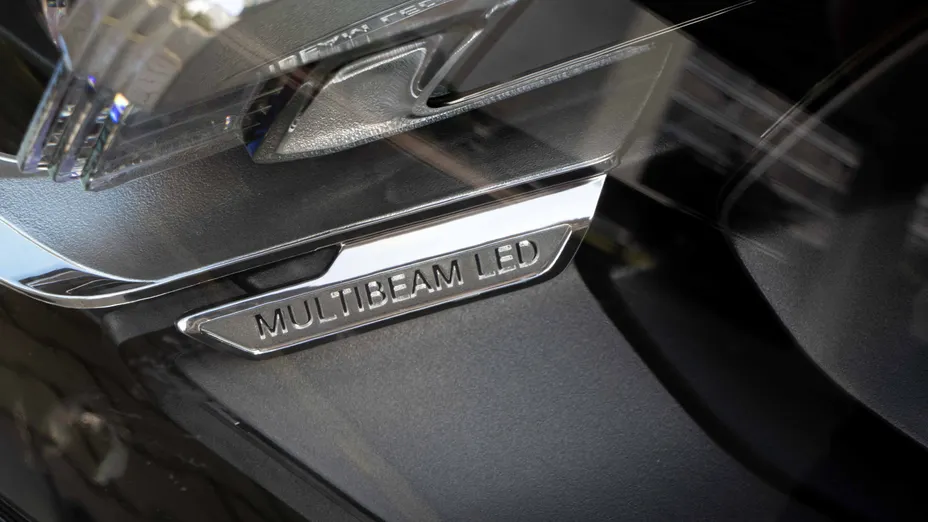 MERCEDES-BENZ GL GLS 400 d 4-Matic